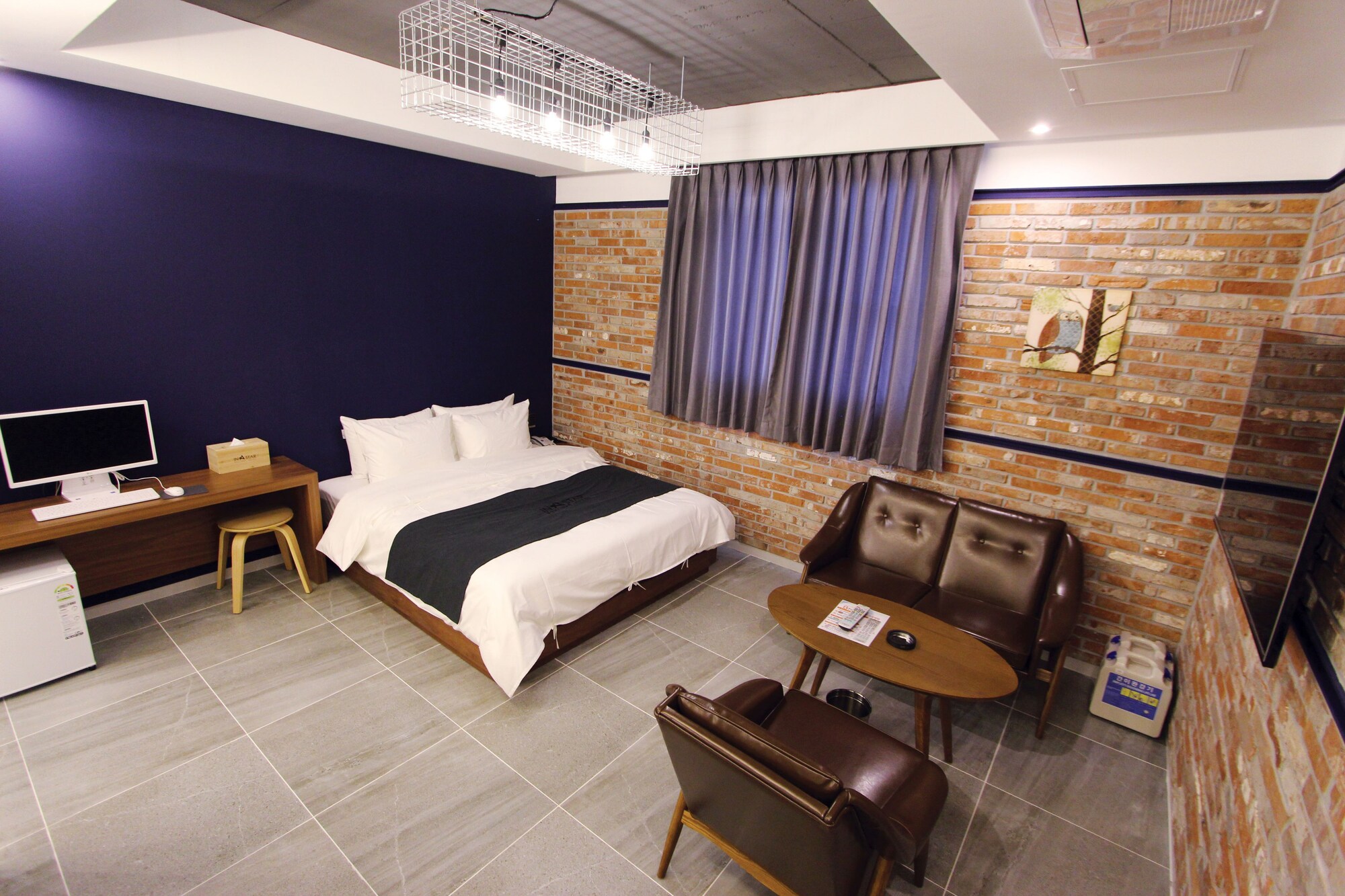 غرفة ديلوكس بسرير كوين، Brown-Dot Hotel Daegu Hyukshin Doshi 3/8