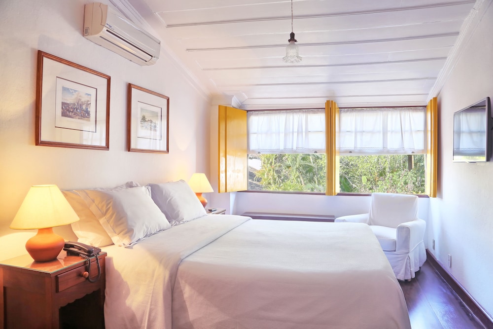 Special, Suite, Double Bed, Front View