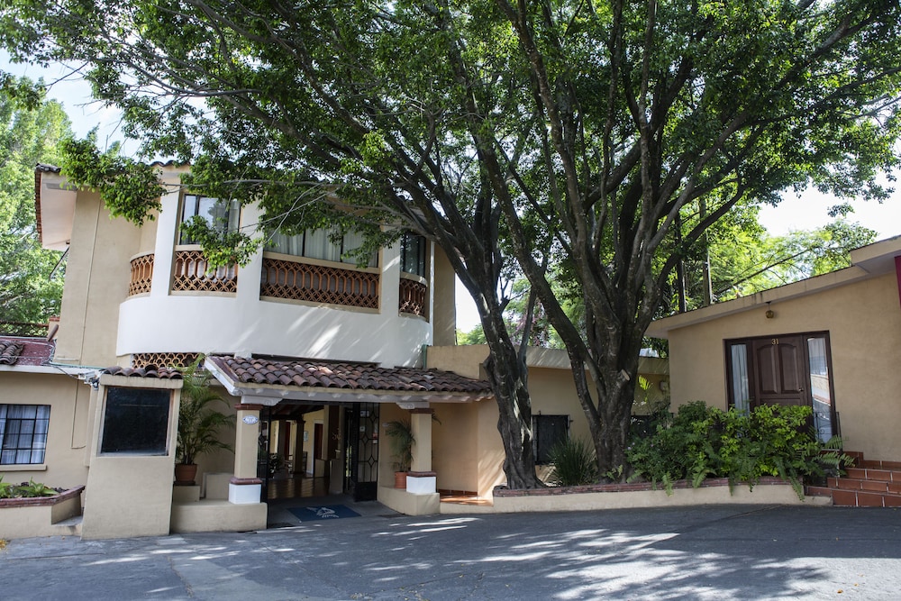 Hotel Spa Posada Tlaltenango 2/37