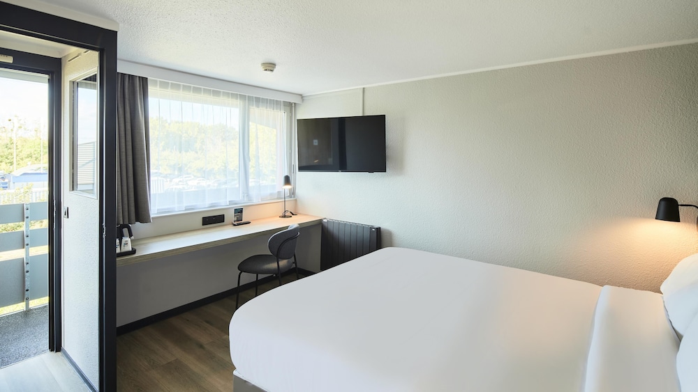 Hotel Campanile Le Havre Nord Montivilliers 6/44