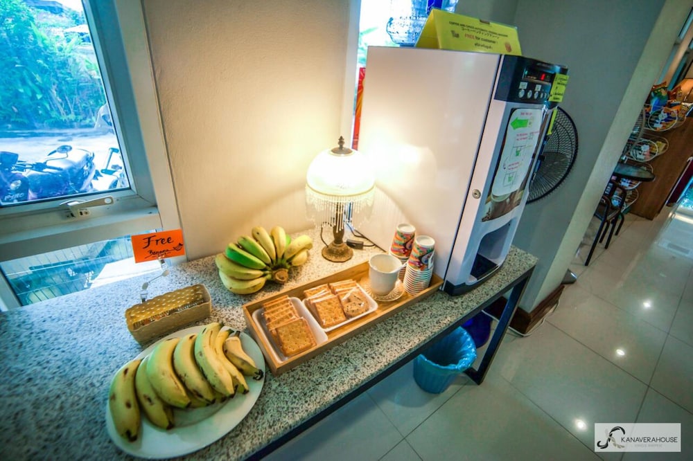 Kanavera Sriracha Hotel and Serviced Apartment 52/77