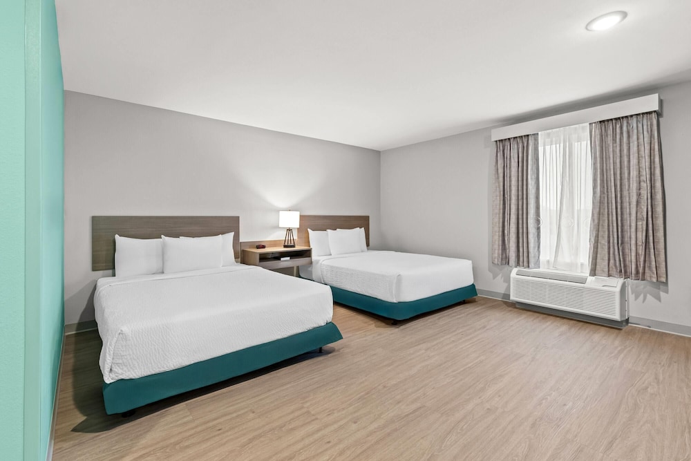 ECHO Suites Extended Stay by Wyndham Conyers 16/37