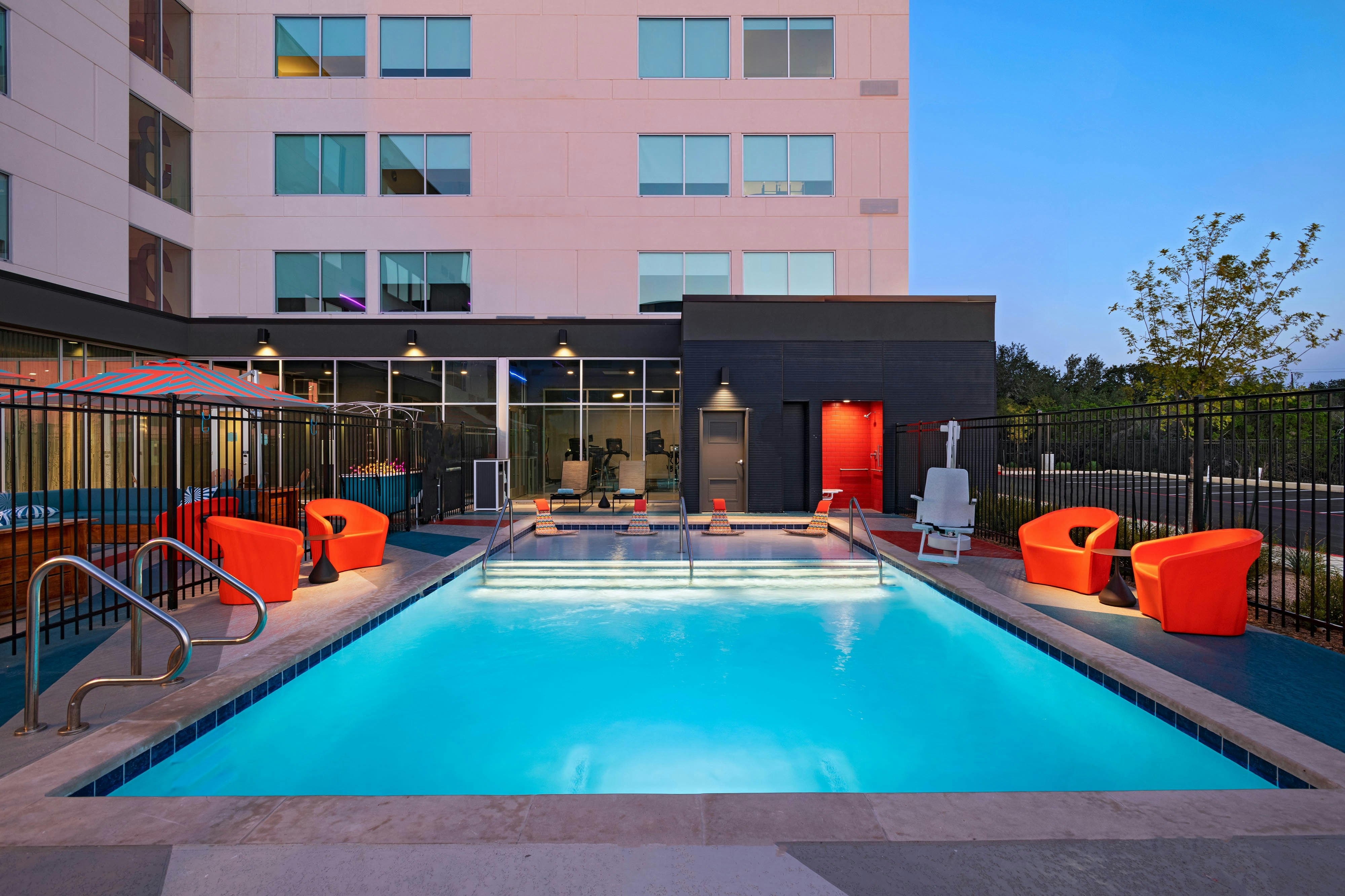 Aloft San Antonio UTSA Area 5/19