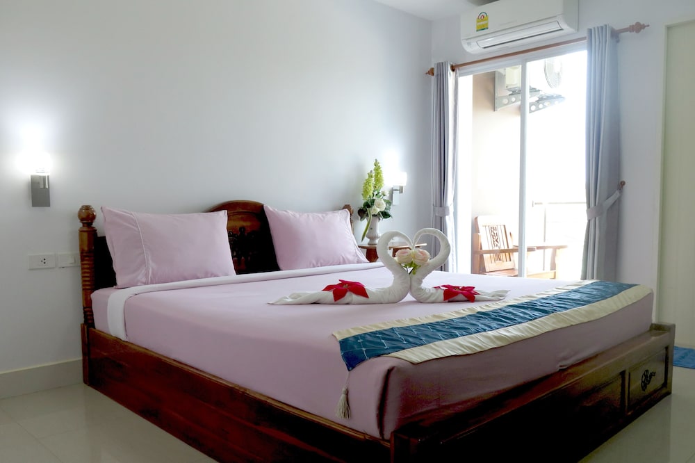 SUPERIOR, DOUBLE BED
