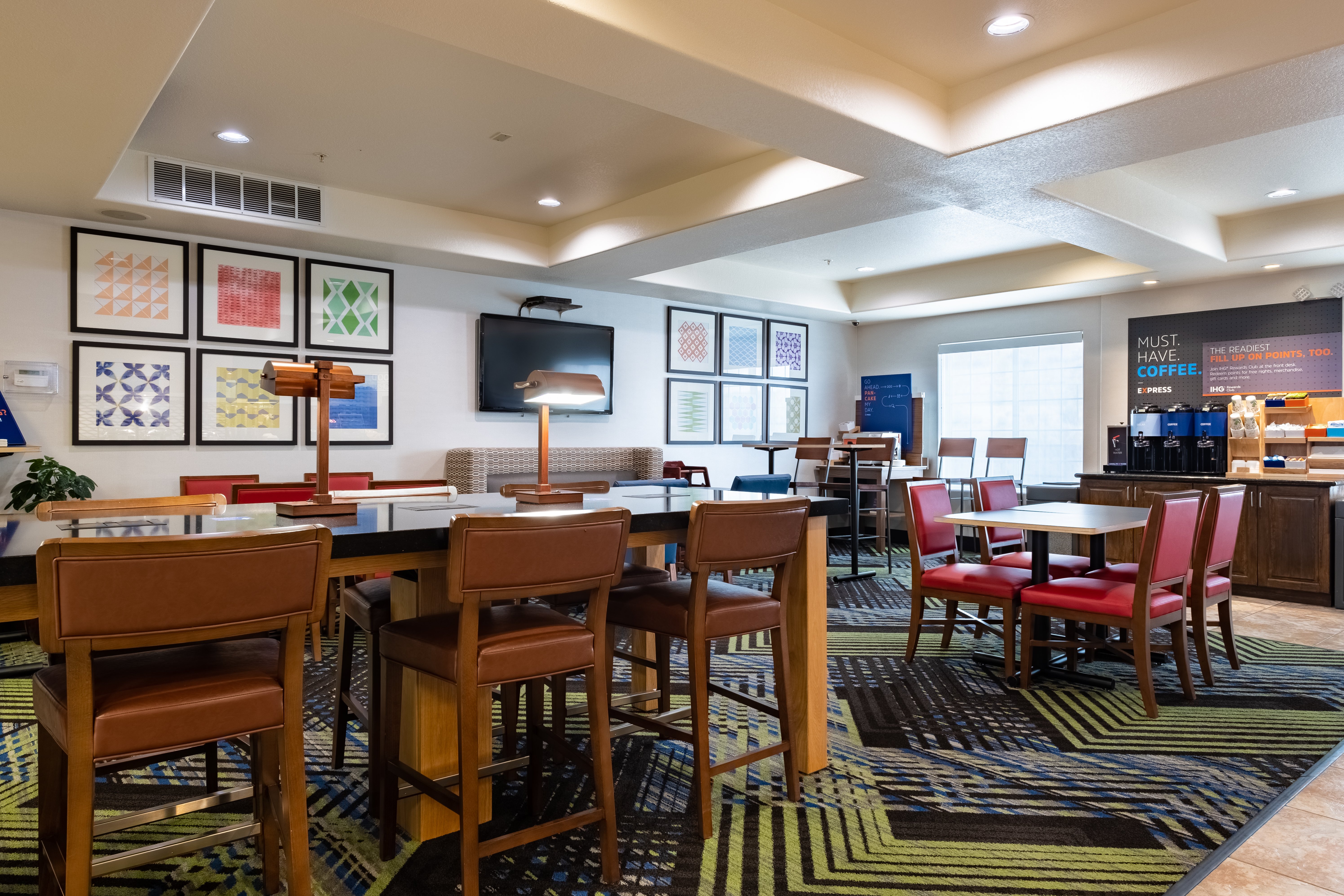 Holiday Inn Express Hotel And Suites Evanston 37/50