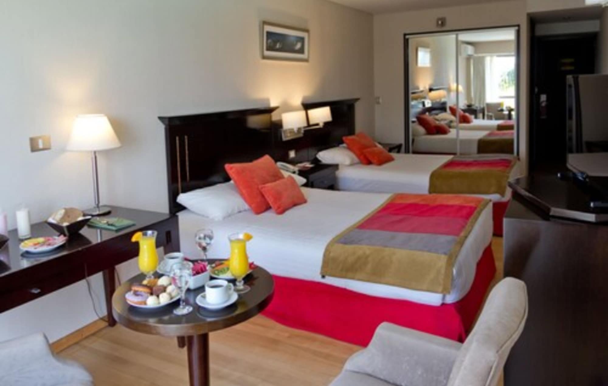 ROOM, TWIN BEDS, RIVER VIEW