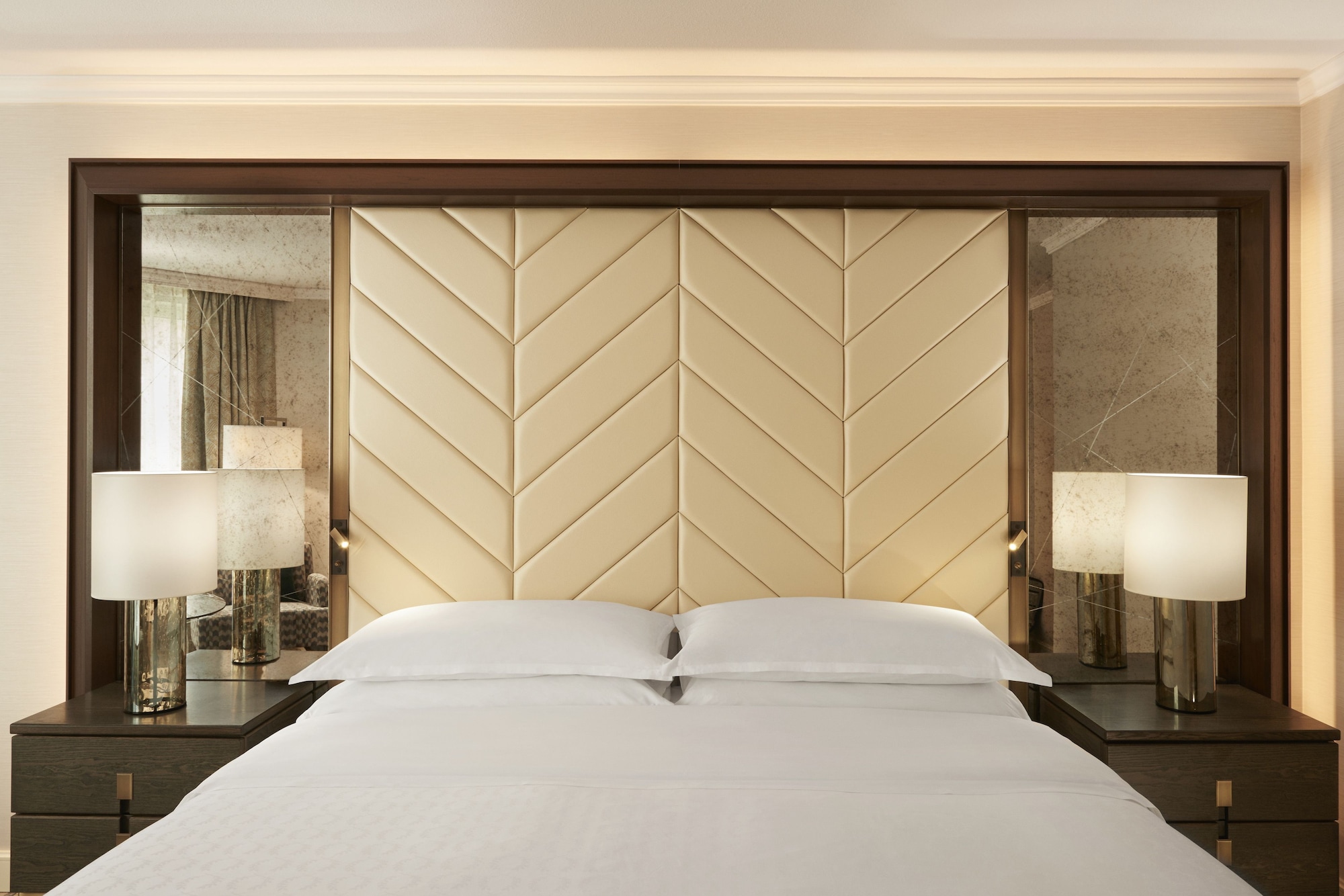 غرفة بريميوم بسريرين منفصلين، Sheraton Grand Warsaw 4/5
