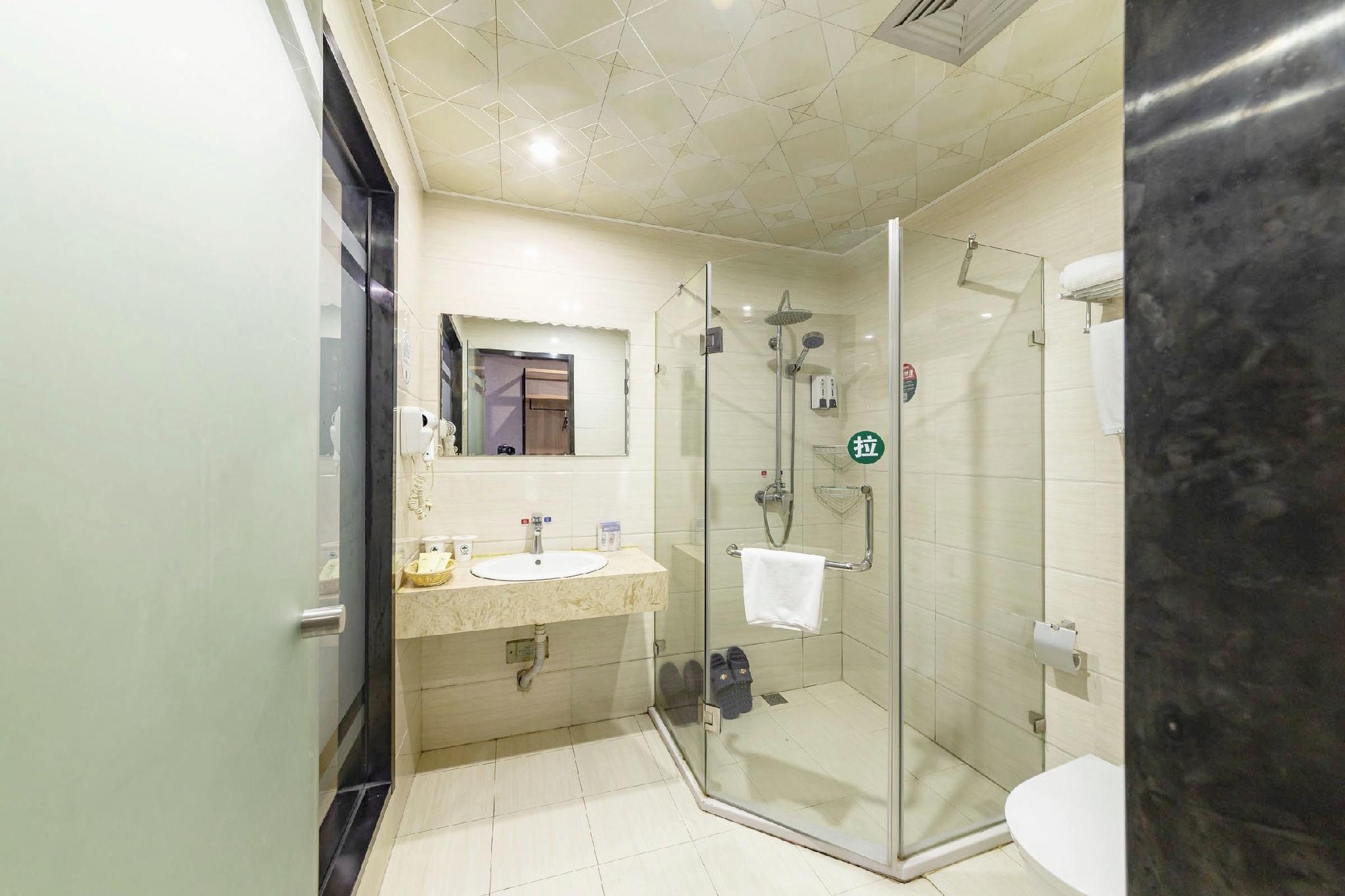 GreenTree Inn Jiangsu Suzhou Kunshan Beimen Road Express Hotel 50/50