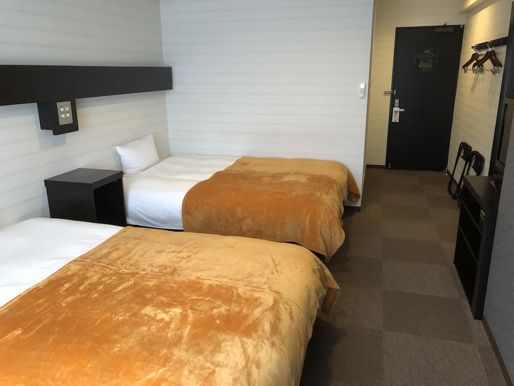 Green Rich Hotel Hamada Ekimae 16/61