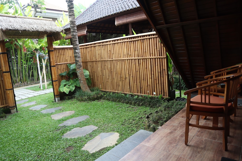 PONDOK MASSAS UBUD 52/55