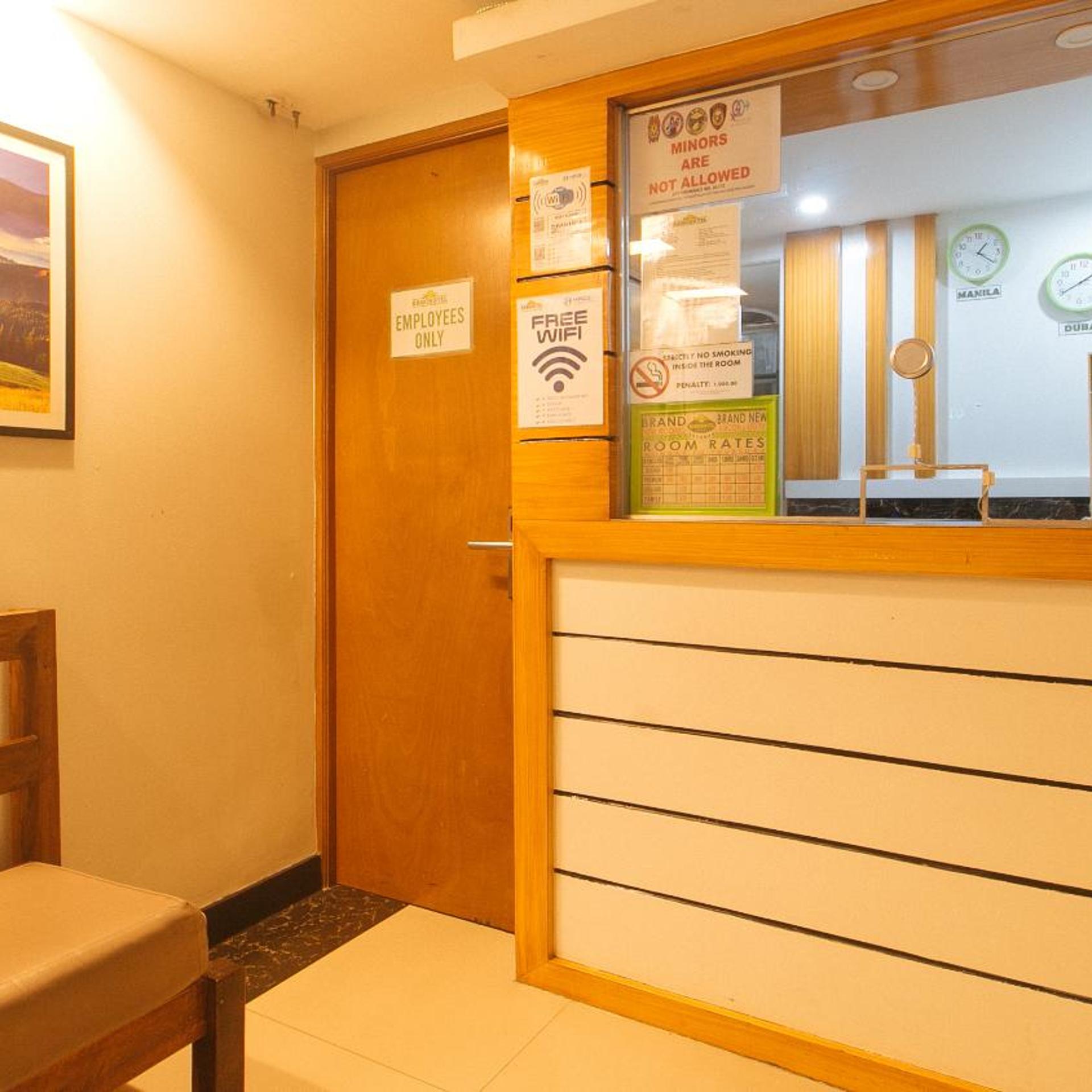 OYO 717 Ranchotel Bayanan 5/50