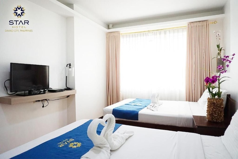 Star Hotel 16/26