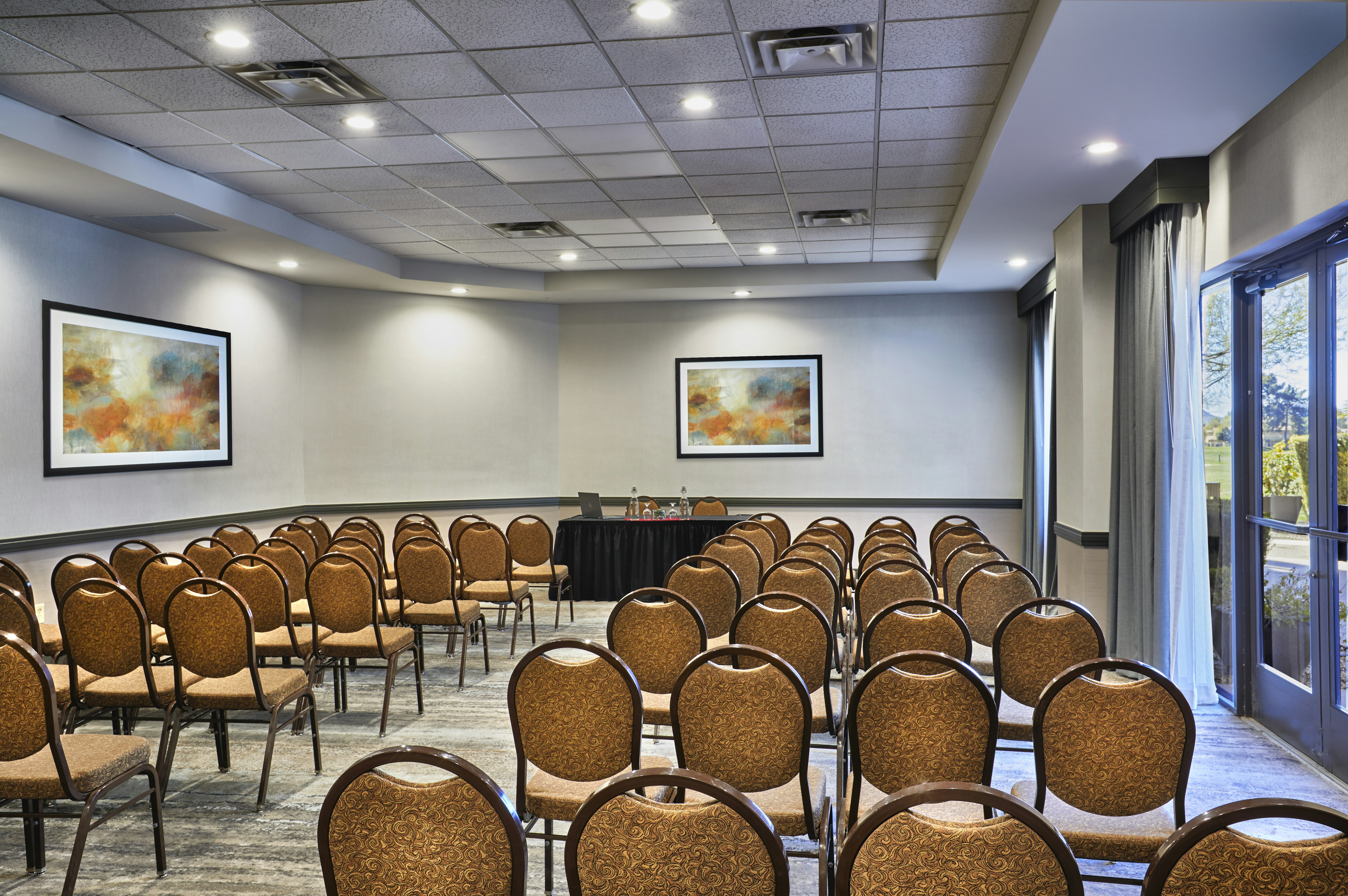 Embassy Suites by Hilton Phoenix Scottsdale 50/57