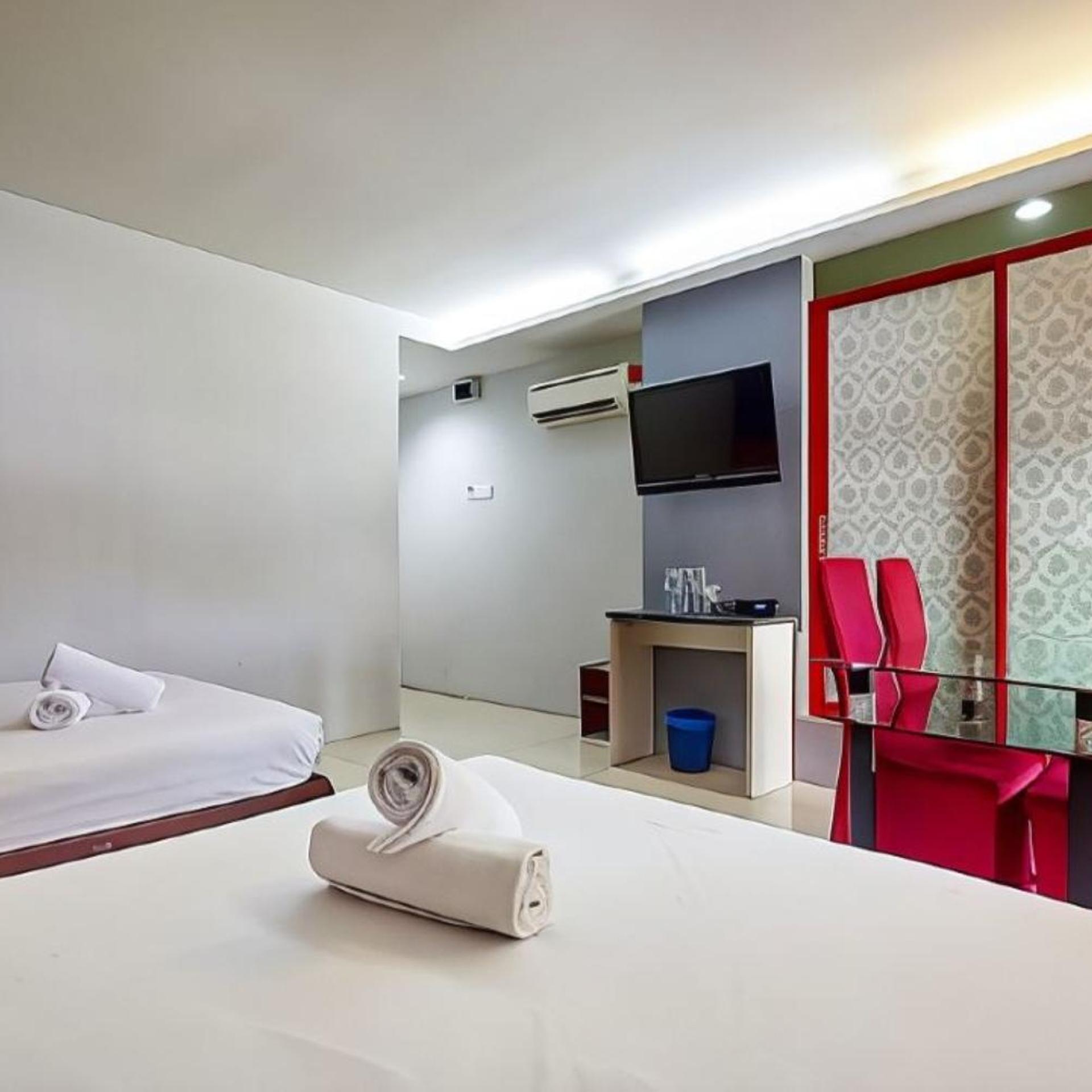 Swing & Pillows at Kota Damansara 24/55