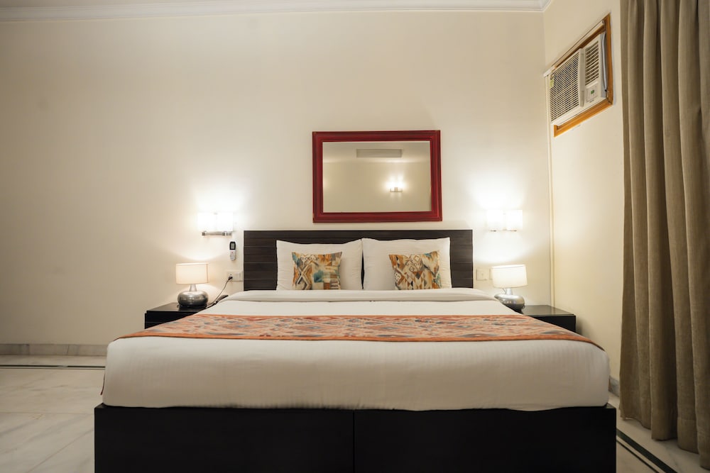 Ahuja Residency Gurgaon 26/50