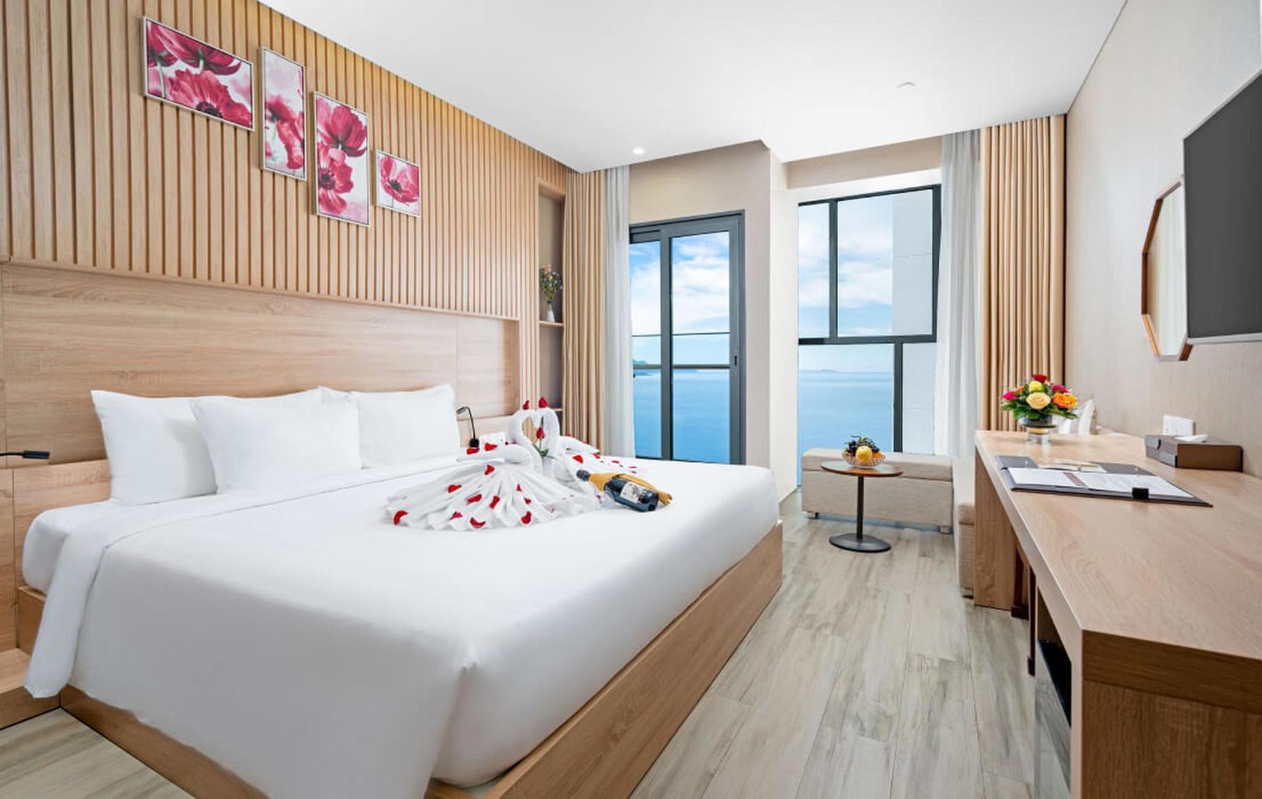 Suite, Ocean View