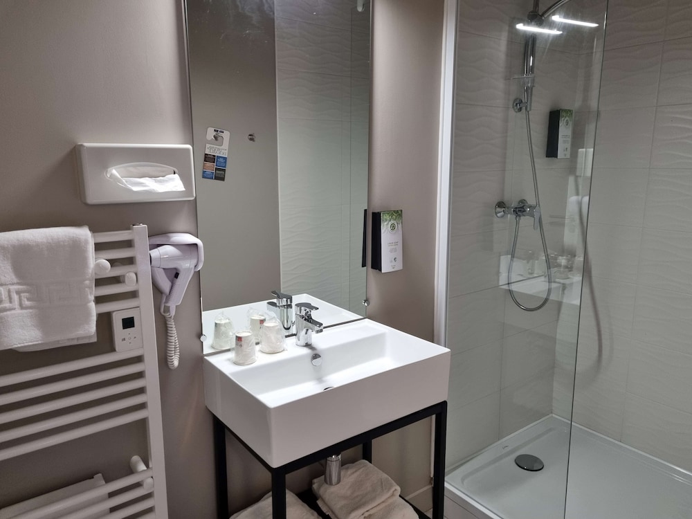 Hotel Kyriad Angouleme Nord Champniers 73/73