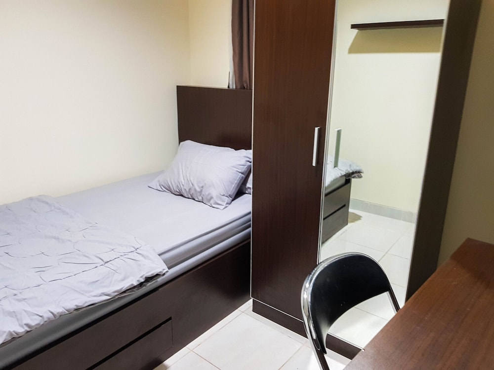 Aloha Guest House 2 by ZUZU 7/30