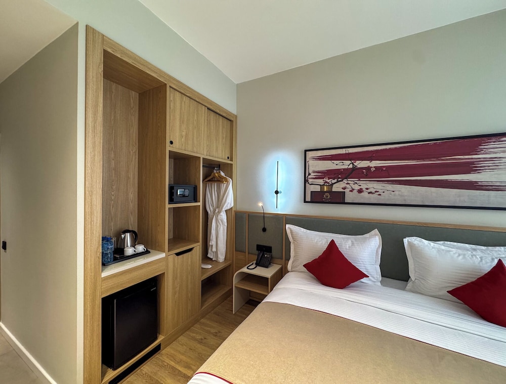 Ramada Plaza by Wyndham Tashkent Airport 27/70