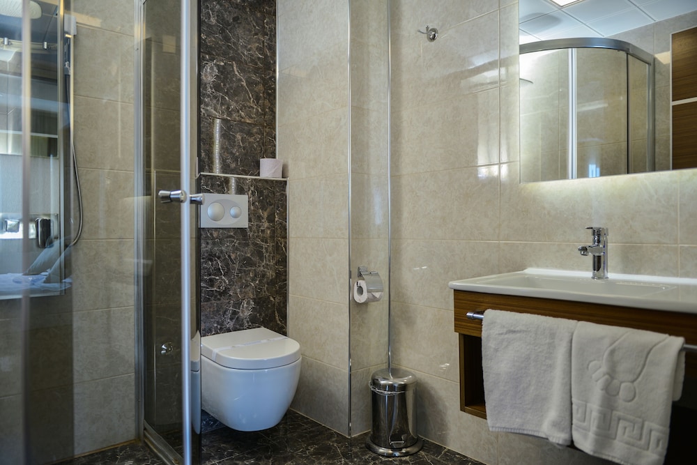 Hakcan Hotel 45/50