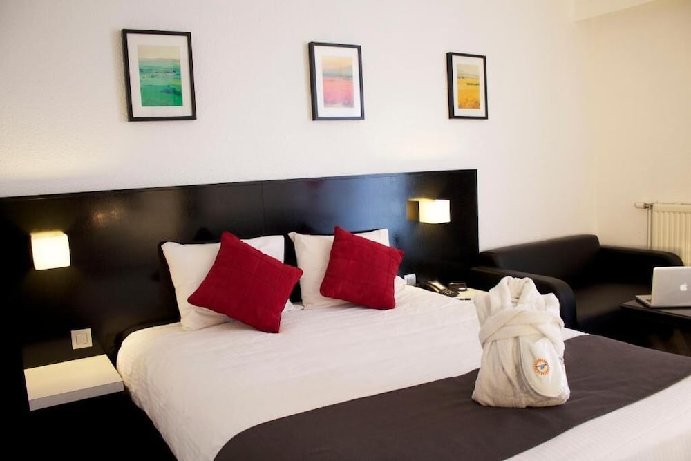 Globales Post Hotel Wellness 32/72