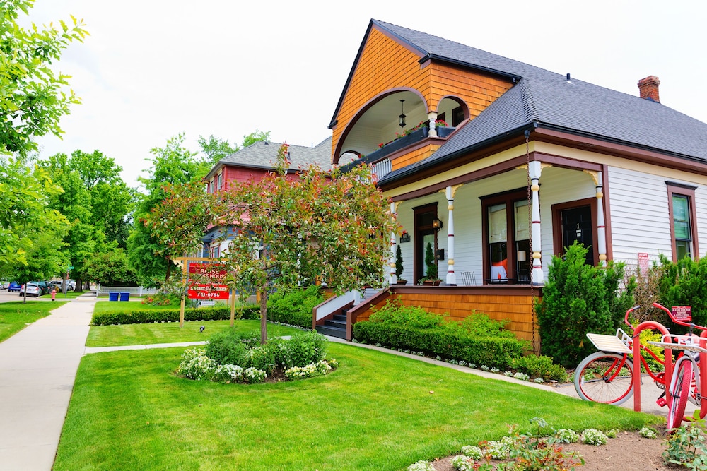 Boise Guest House 43/51