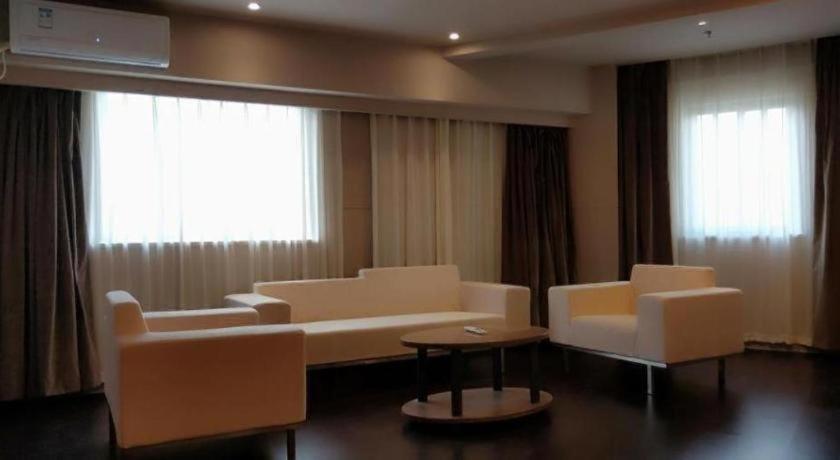 Jinjiang Inn Select (Xiamen International Airport) 36/41