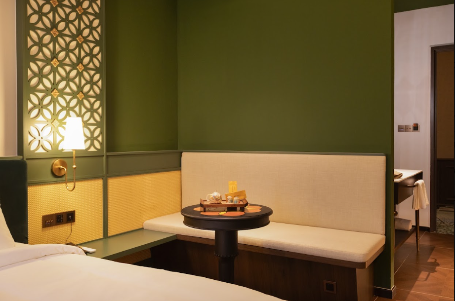 The Seven Stars Hotel 20/48
