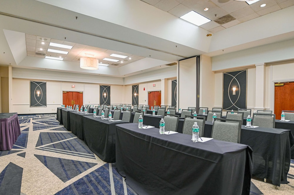 Doubletree By Hilton Richmond Midlothian 42/53