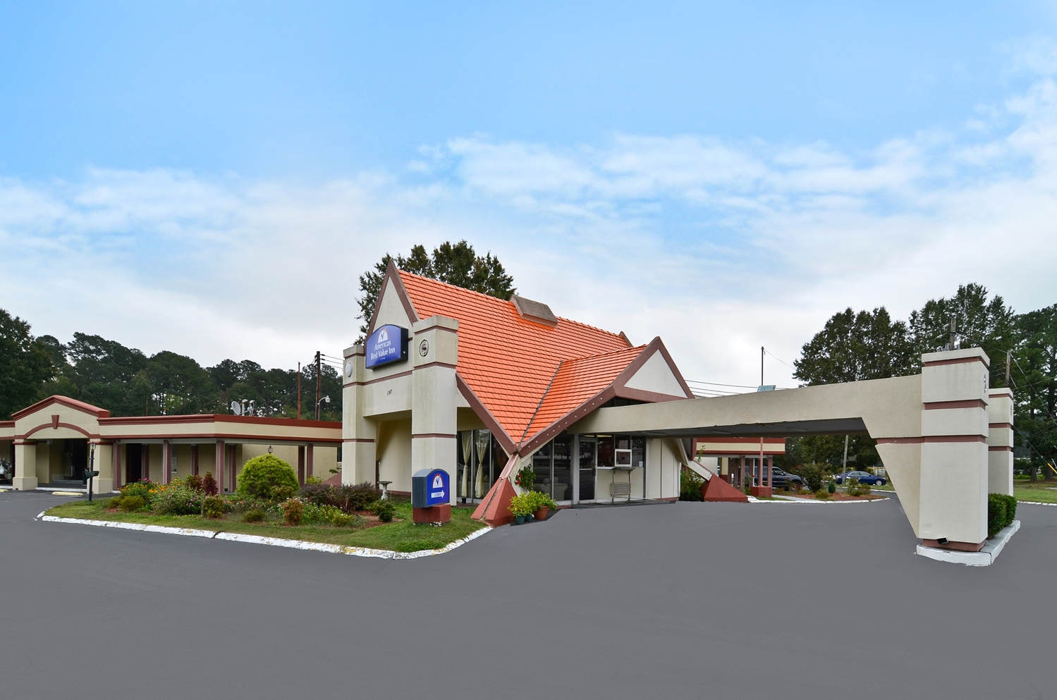 Americas Best Value Inn Smithfield 20/20