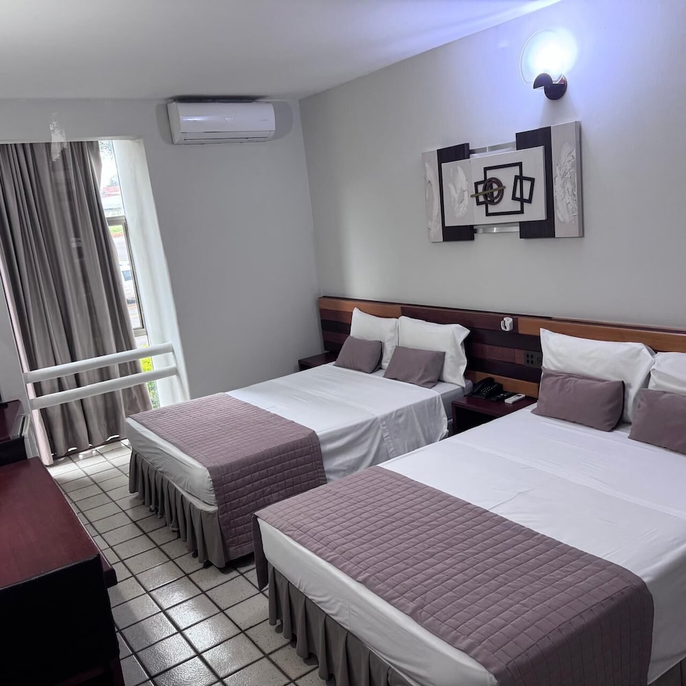 Falls Galli Hotel 12/42