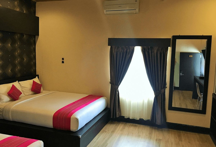 Starli Hotel 2/10