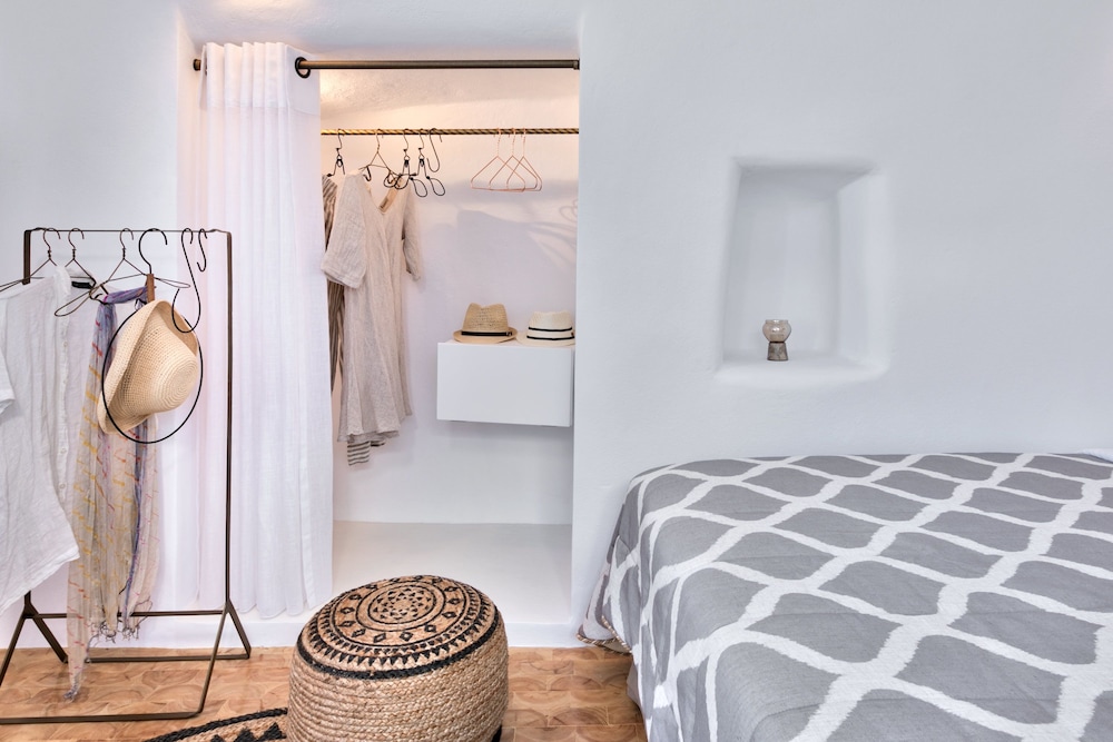 Namaste Suites By Caldera Houses 26/50