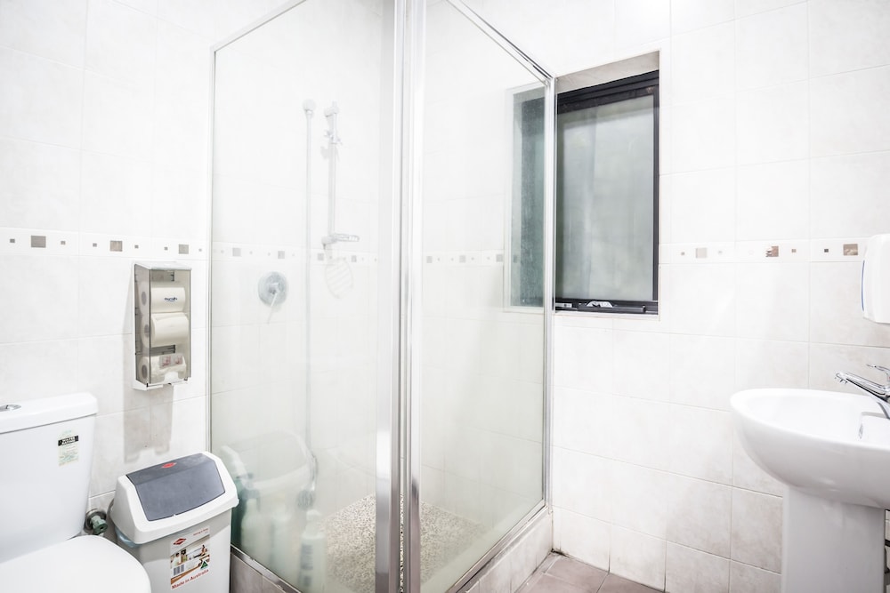 Downtown Backpackers Hostel 20/22