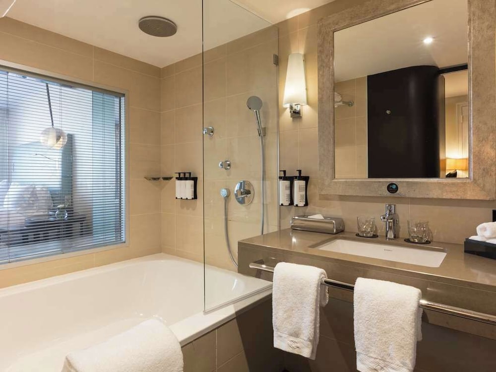 Sofitel Marseille Vieux Port Hotel 49/50