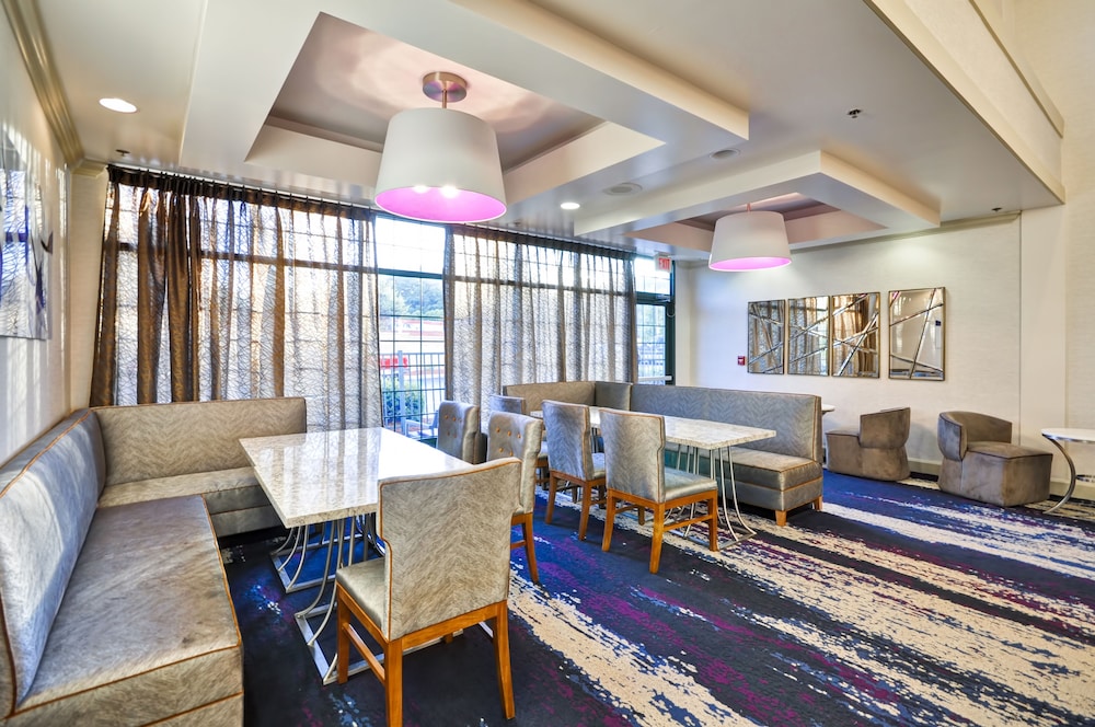 Homewood Suites by Hilton Boston-Peabody 39/55