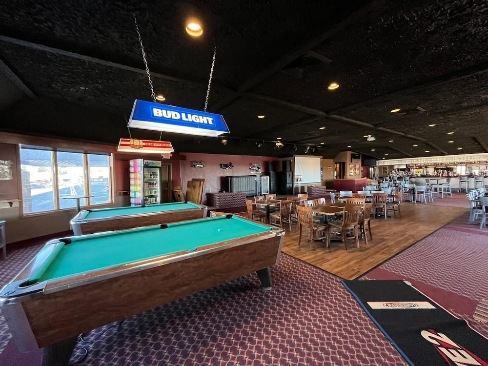 Presque Isle Inn and Convention Center 41/48