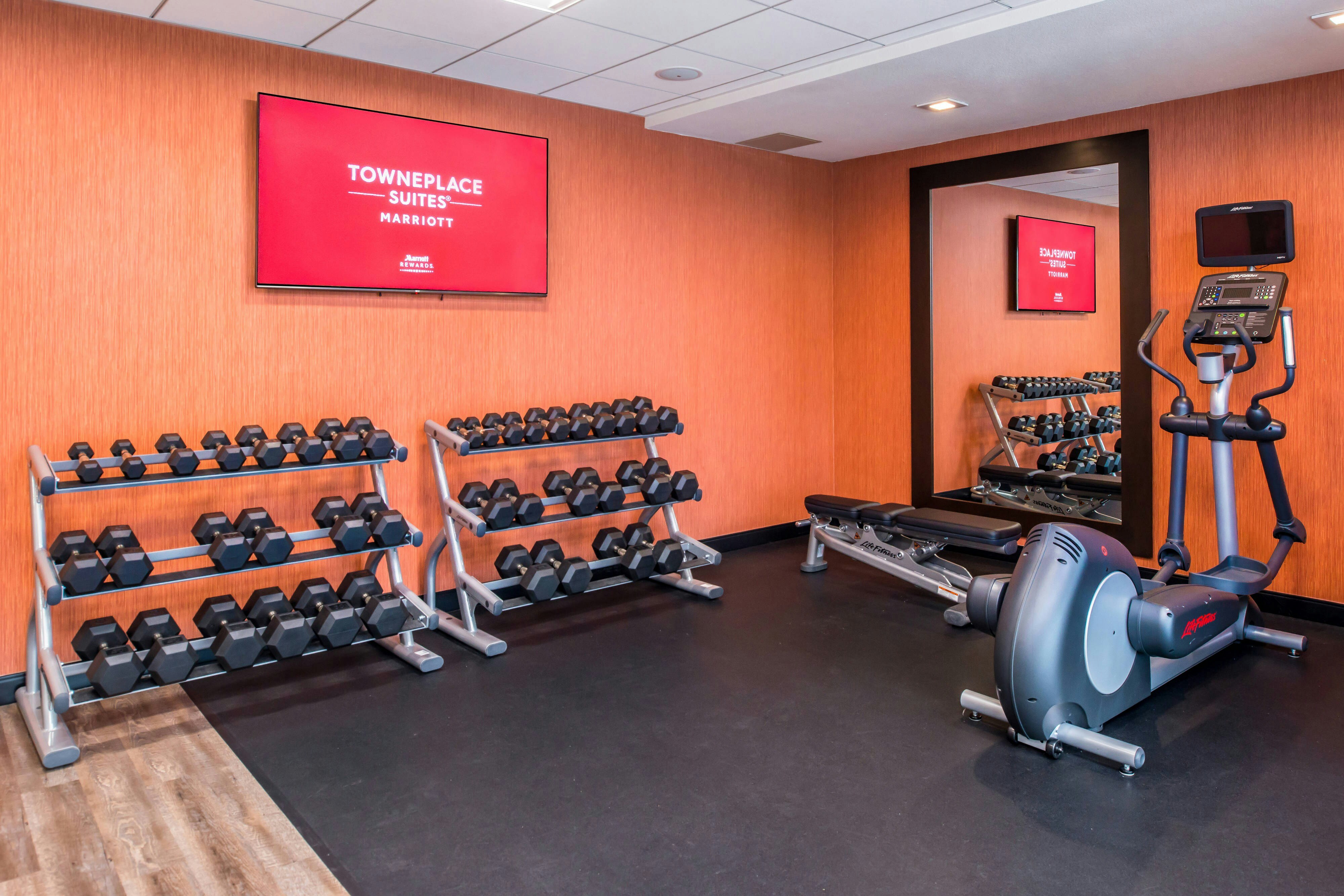 Towneplace Suites San Bernardino Loma Linda 32/64