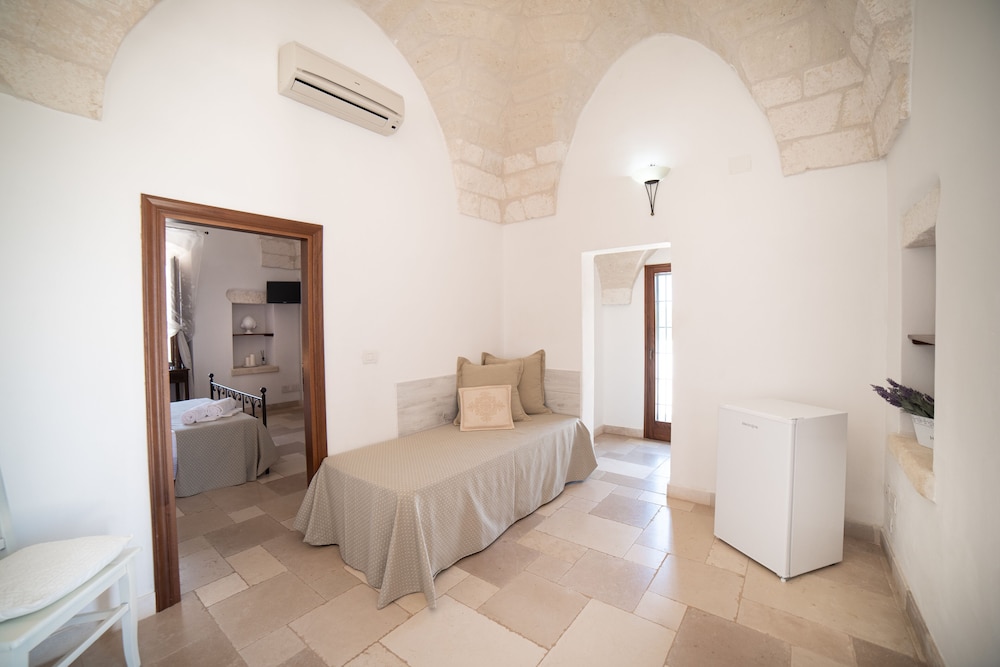 Masseria Donna Nina 49/50