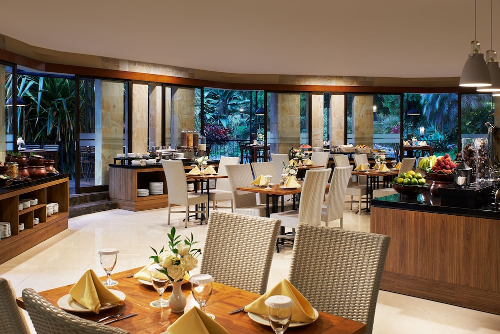 El Hotel Kartika Wijaya Batu 47/57
