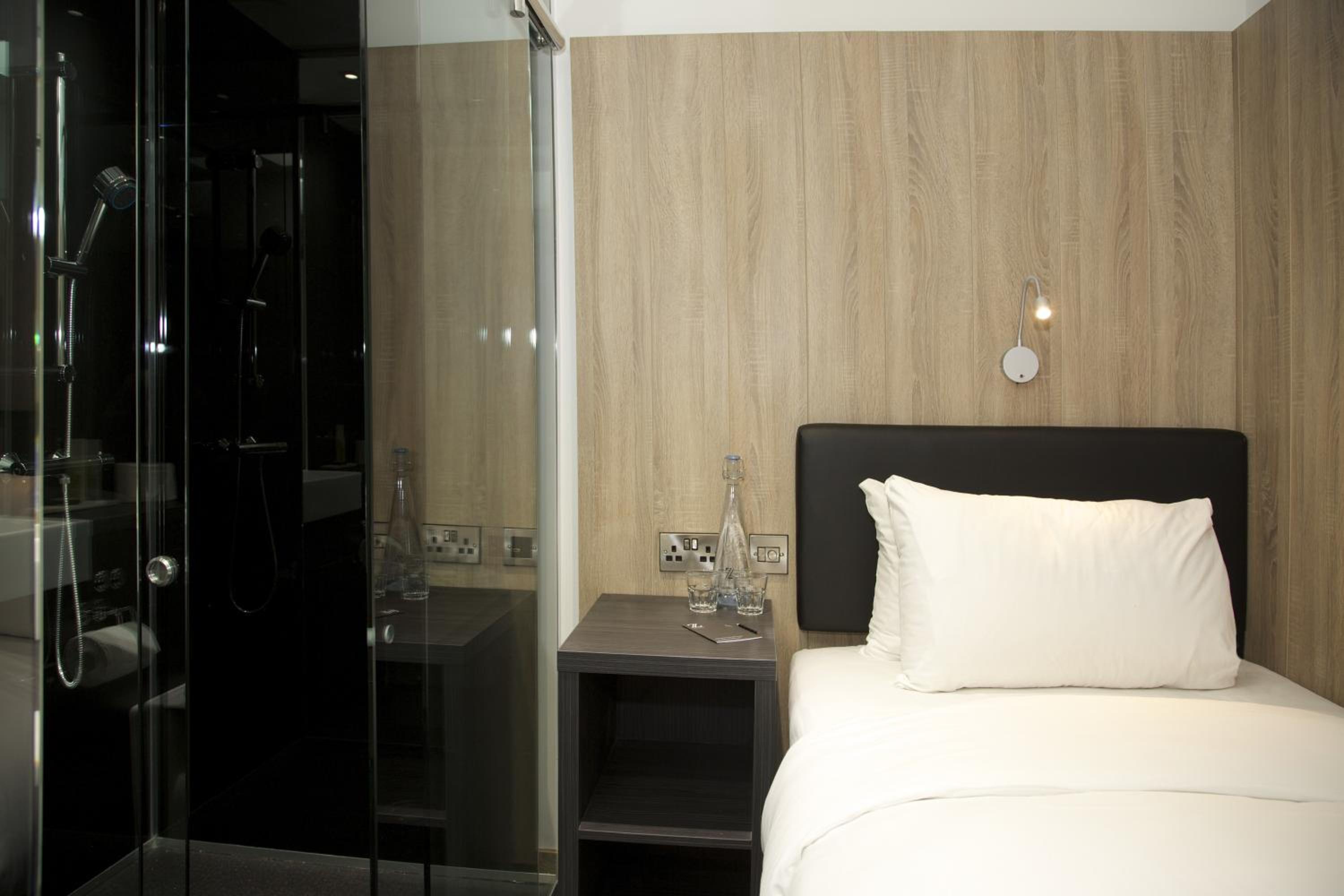 Room, Single, No Window