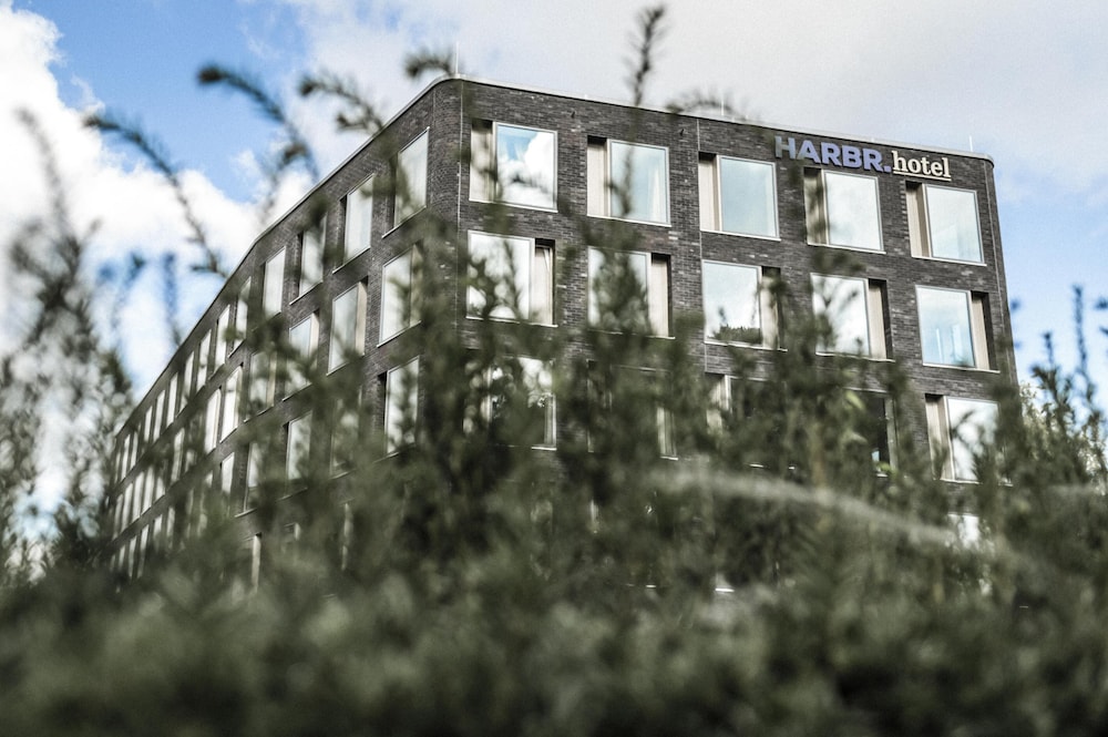 HARBR. hotel Konstanz 1/66