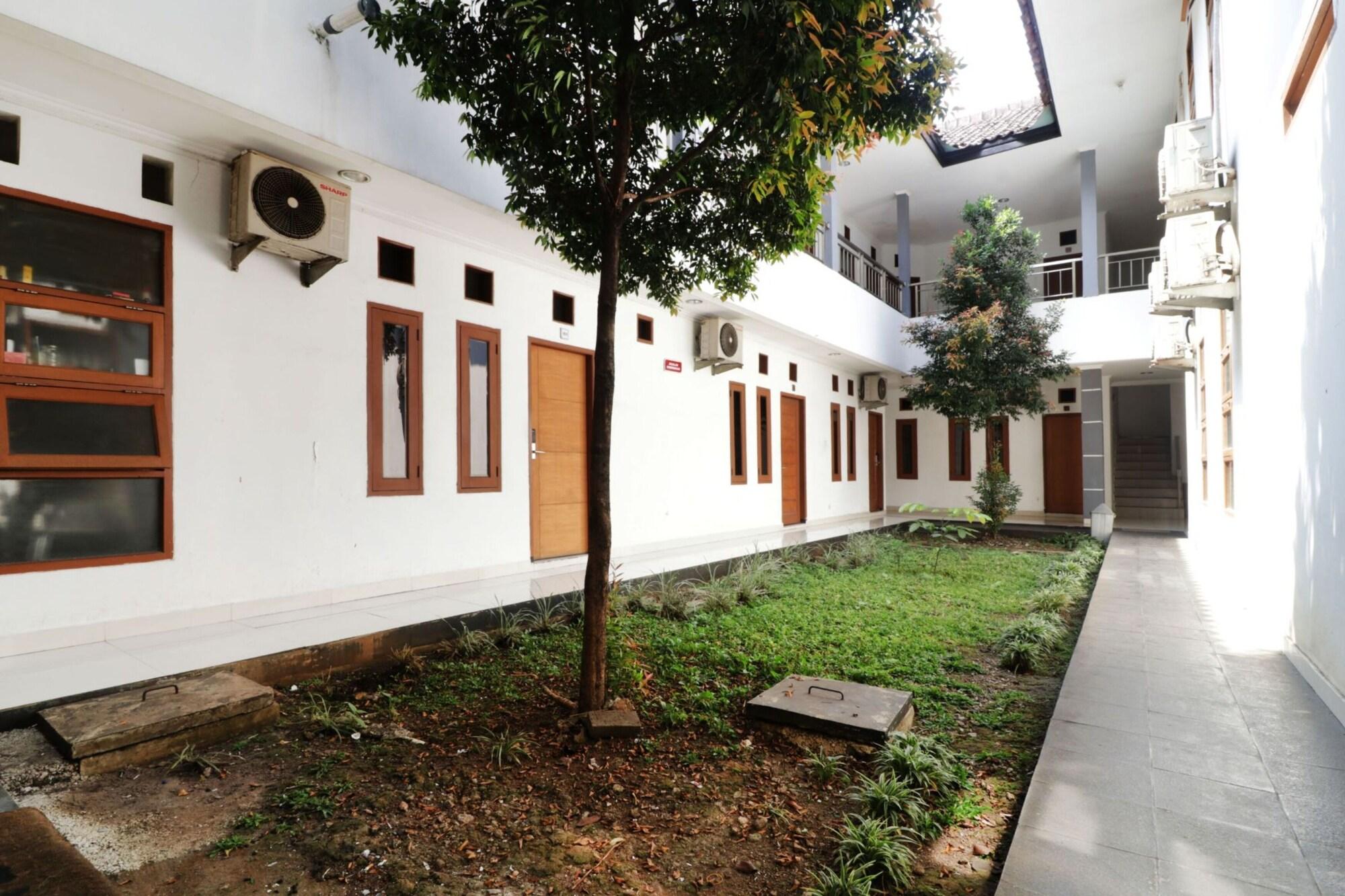 Sapadia Guest House Bandung 18/21
