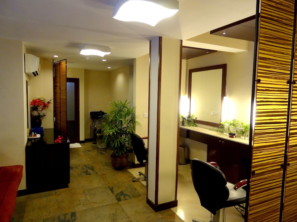 Sonesta Inn 44/50