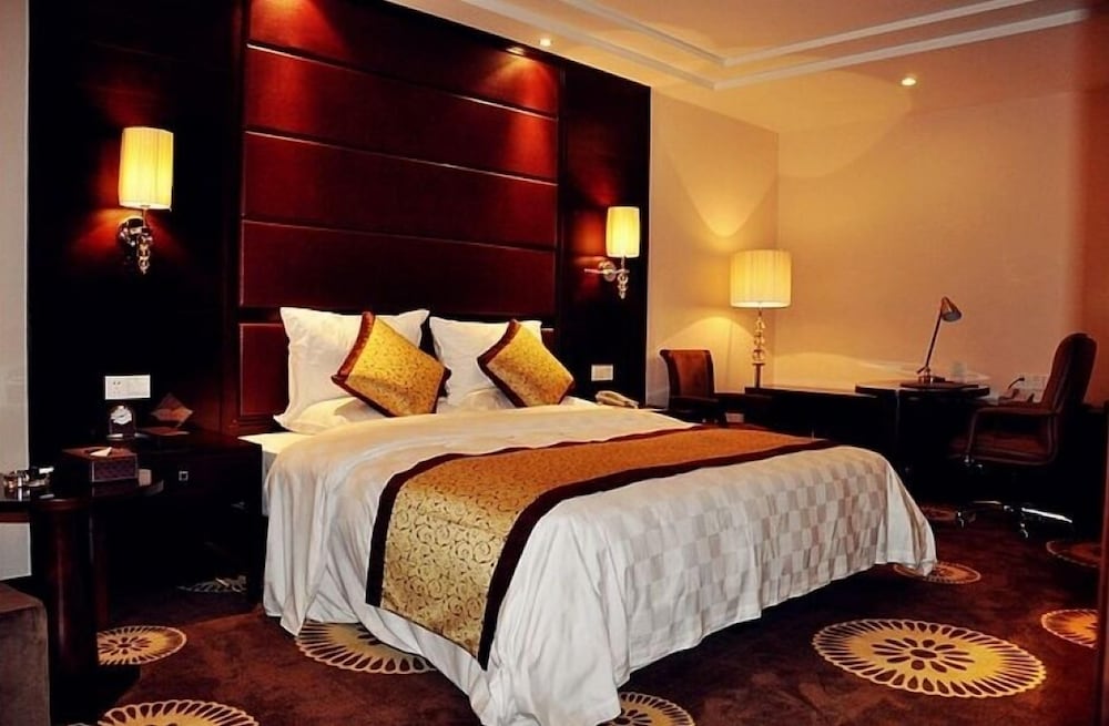 Ramada Plaza by Wyndham Hangzhou Xiaoshan 9/38