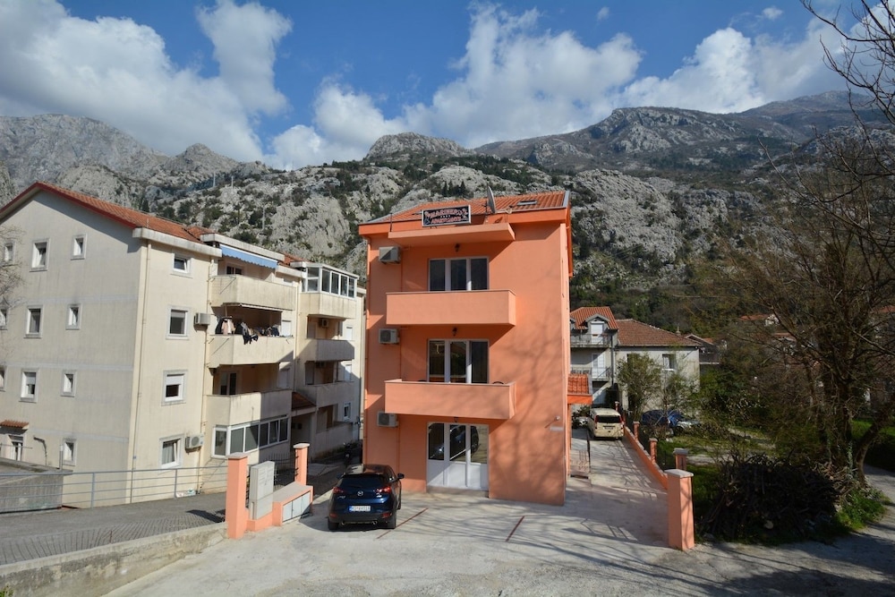 Apartments Marinero 5/71
