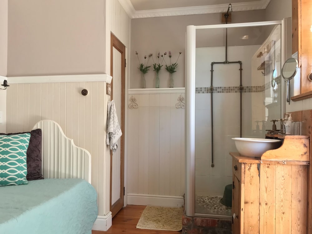 Bluebottle Guest House 29/50