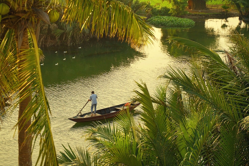Moodhoian Riverside Resort & Spa 43/49
