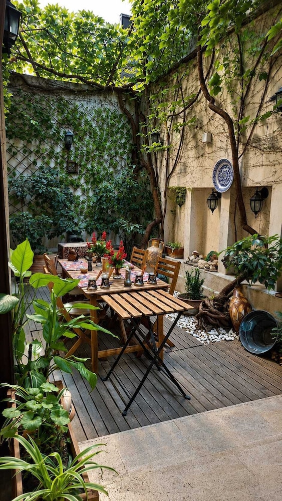 Villa Sphendone Suites 42/50