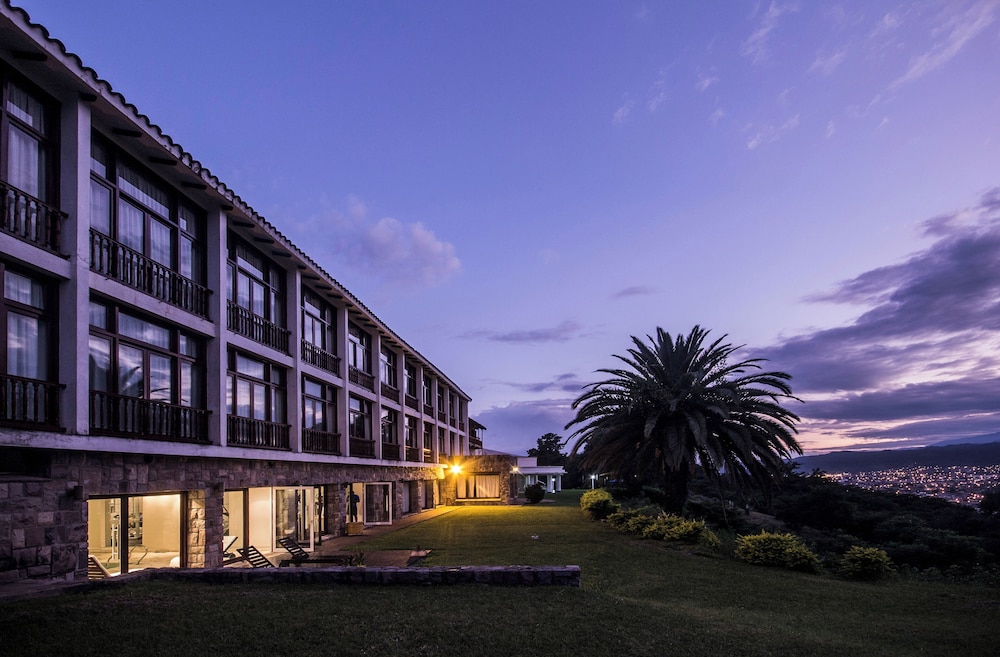Altos De La Vina Hotel 2/51